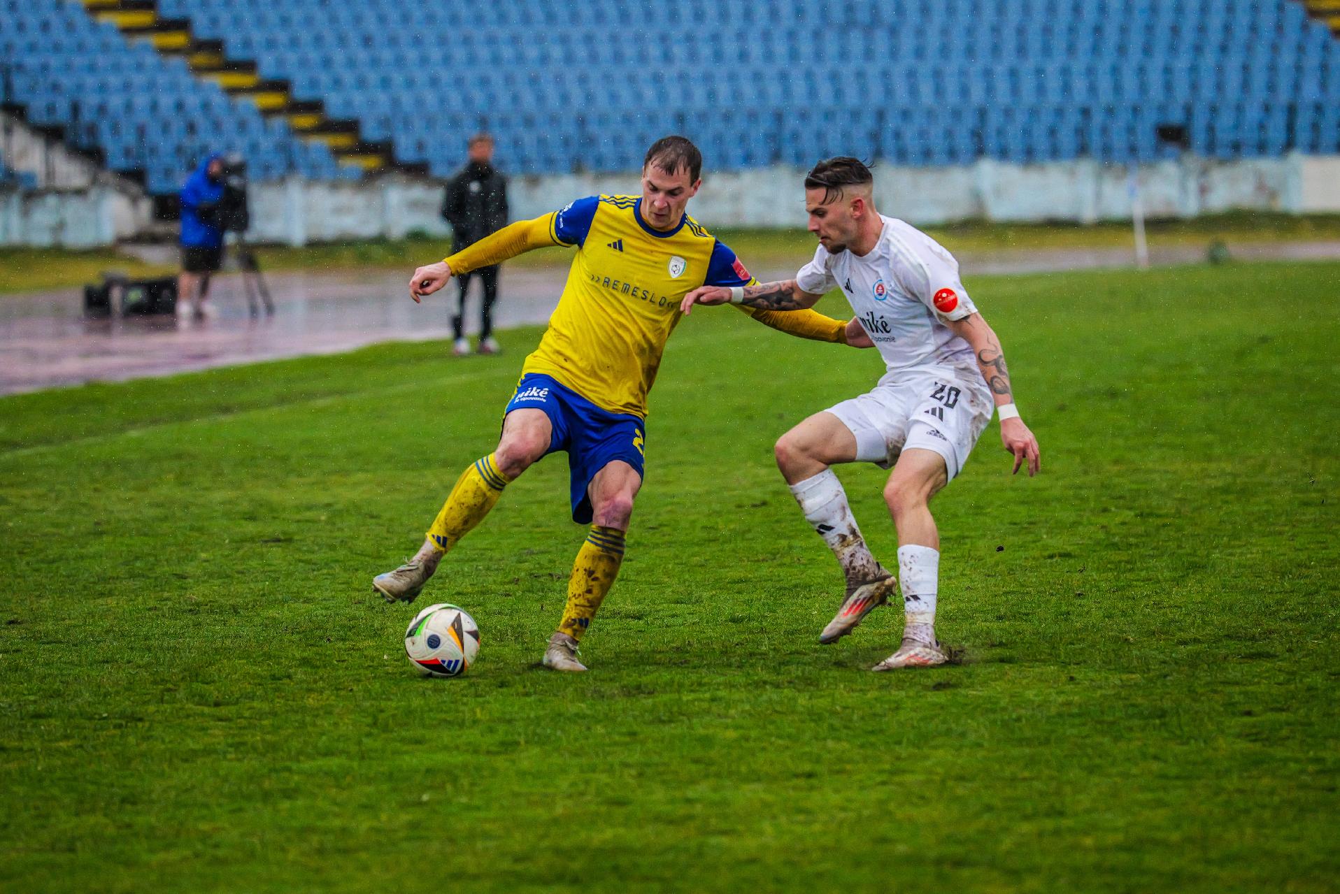 Aj po dvoch nepremenených penaltách sa z bodov potešili domáci