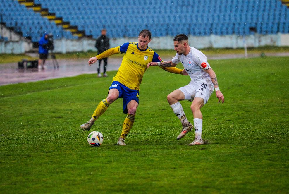 Aj po dvoch nepremenených penaltách sa z bodov potešili domáci